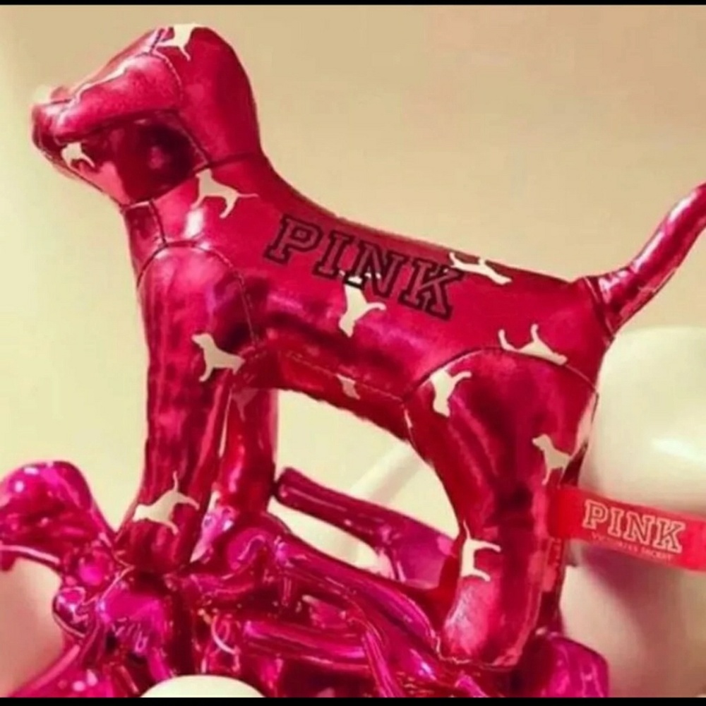 Victoria secret pink limited edition 2018 dog